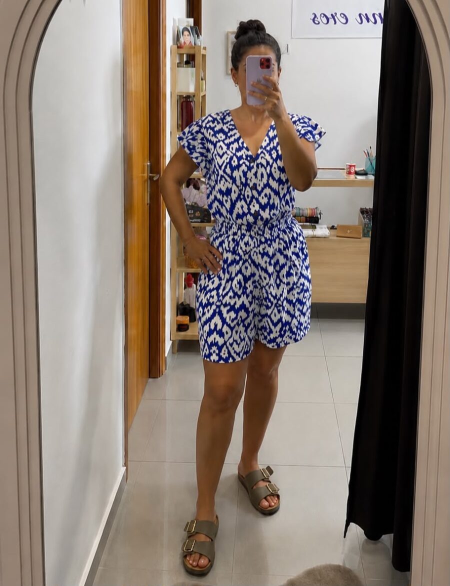 Mono Amira azul